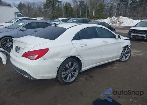 2019 Mercedes-Benz Cla 250 4Matic z USA, uszkodzony, nr VIN WDDSJ4GB1KN718916